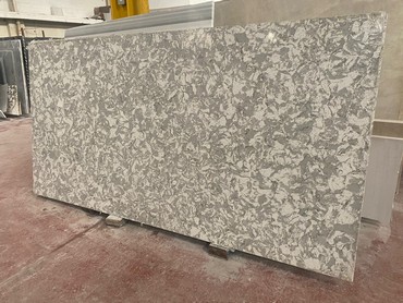 Carrara-Bianco quartz stone from Roma Stone ltd for kitchen Worktops and splashback @ www.kitchenstoneworktop.com 
